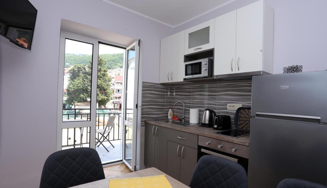 Tamaris Apartmani Herceg Novi Esterno foto